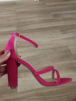 Luigi fuchsia sandals new, size 38, platform style