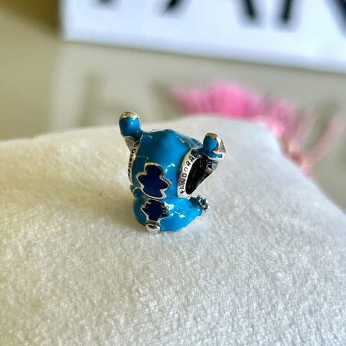 Stitch Pandora charm like new, blue