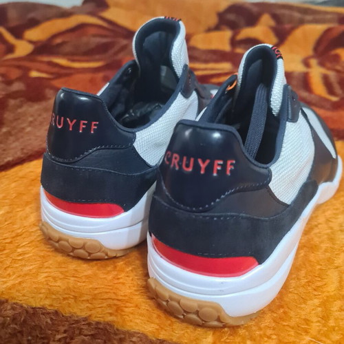 Cruyff sneakers new, size 42, white
