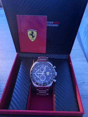 Ρολόι Ferrari σαν καινούργιο με κουτί