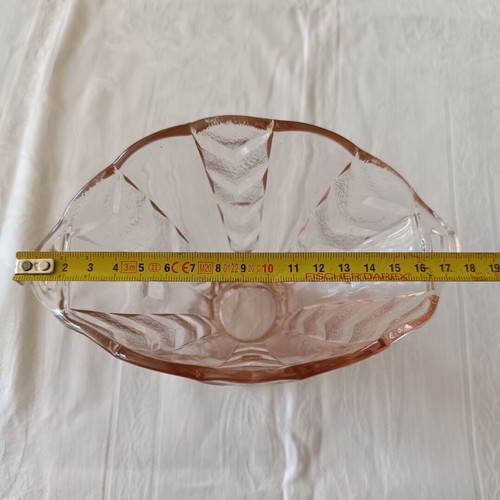 Vintage Rosaline pink pressed glass vase Art Déco like new