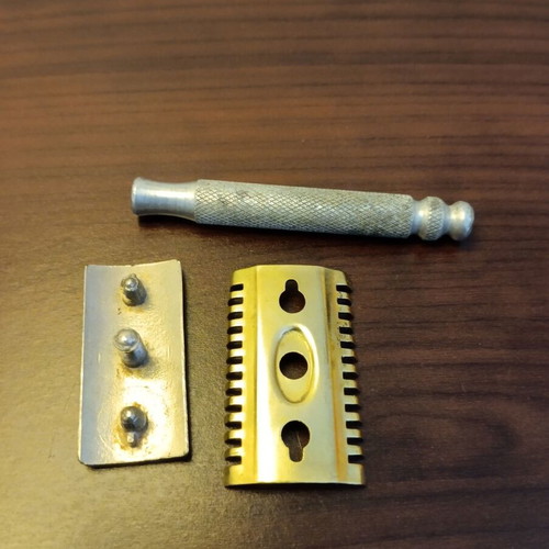 Primo Open Comb Greek double-edged razor used from the 70's