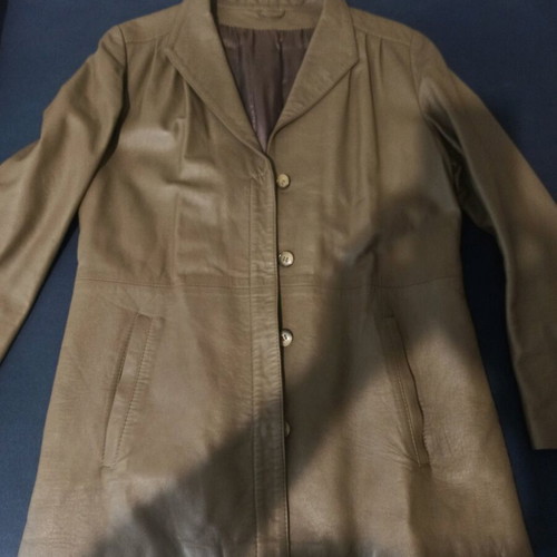 Leather jacket like new, oil color, size M