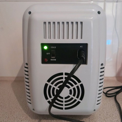 Stylpro cosmetic fridge used, needs repair