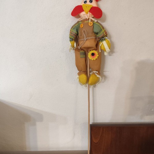 Decorative plant stake like new