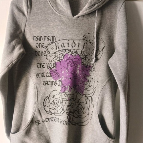 Grey sweatshirt lightly used, size L