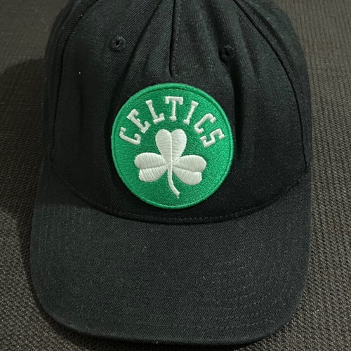 Mitchell & Ness Boston Celtics Cap very good, black, one size