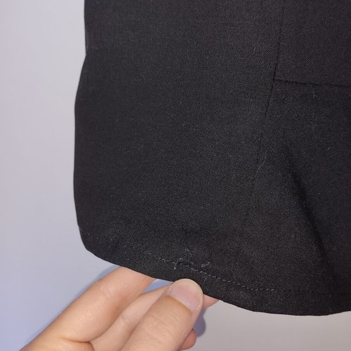 Banana Republic skirt full wool used, small size, black