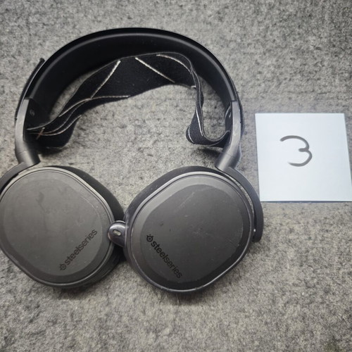 Steelseries wireless headphones for parts or repair