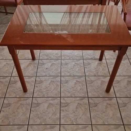 Dining table used