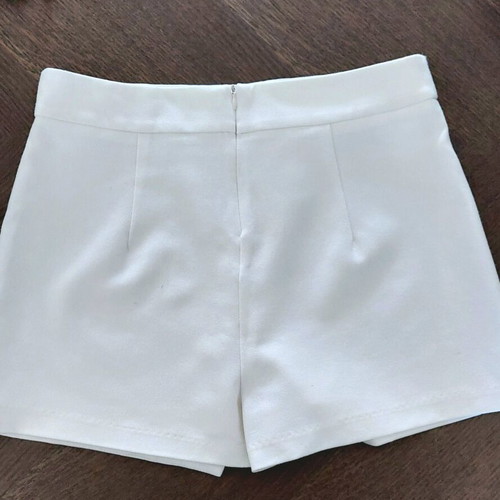 BSB white shorts skirt like new with cutouts size M