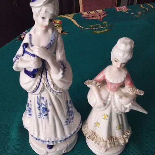 Vintage porcelain figures, 25 and 19 cm height