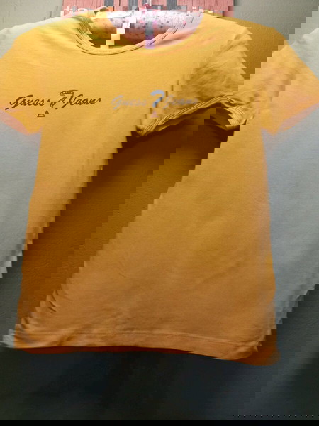 T-shirt Guess