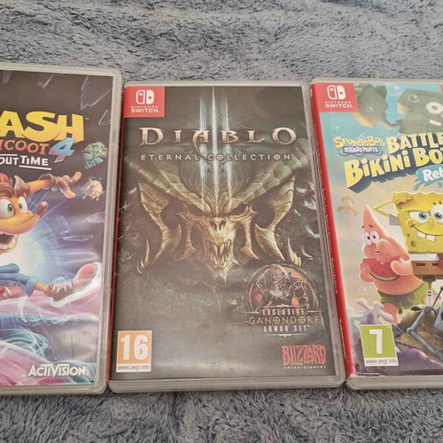 Switch game cases used, no games included