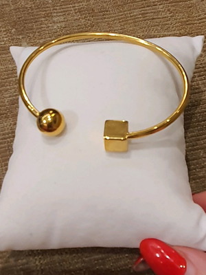 Gold stainless steel geometric cuff bracelet like new