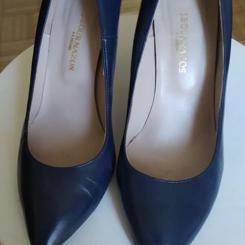 J.Bournazos blue leather pumps used, size 38