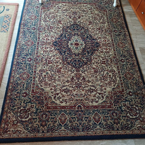 Synthetic Oriental Rug like new, classic Persian design 2.00x1.40m