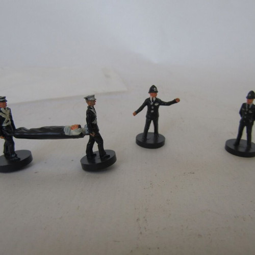 Subbuteo C113 C184 First Aid Set 2 like new
