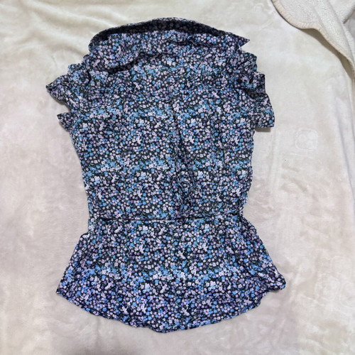 Womens flower pattern blouse size S Terranova like new