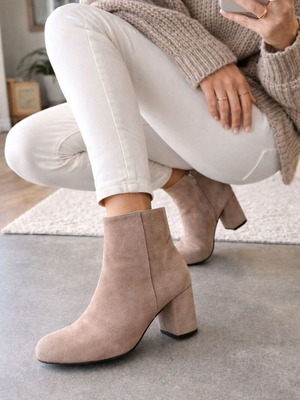 Beige Suede Leather Ankle Boots like new, size 38