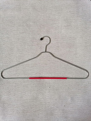 Metal clothes hanger used for heavy garments