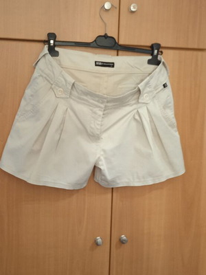 BSB shorts beige size large, like new