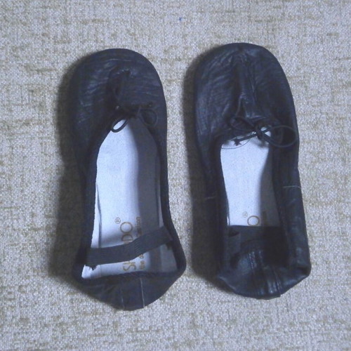 Soft Leather Sheddo Ballet Shoes size 34 new, black