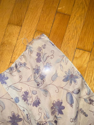 Vintage φουλάρι με floral μοτίβο, made in Italy, μεταχειρισμένο