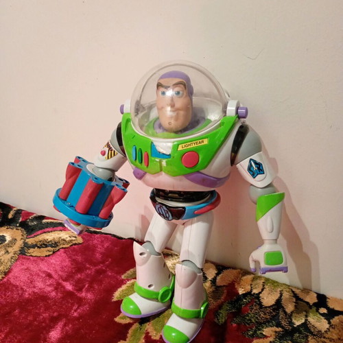 Buzz figure 2009 used
