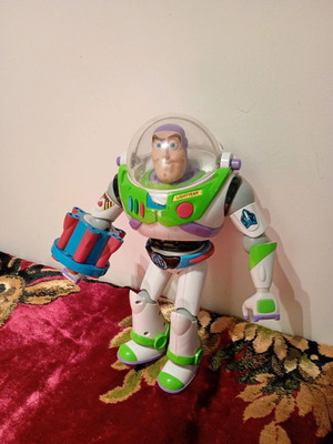 Фигура Buzz 2009 употребявана