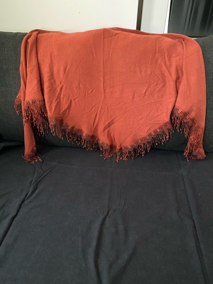 Keramidi scarf new, triangular shape
