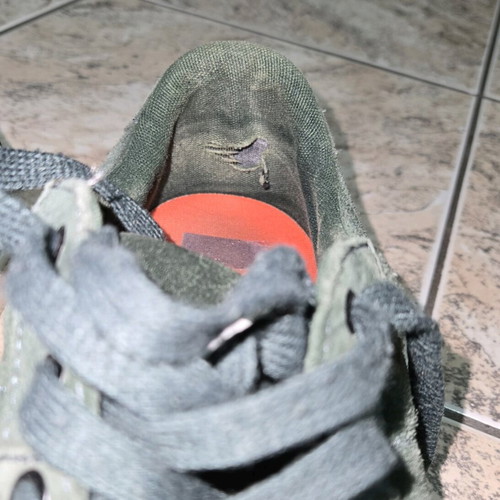 Diesel men's green suede athletic shoes used, size 43