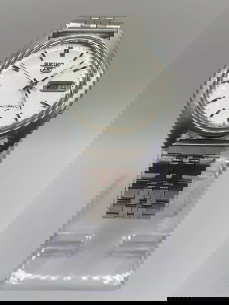 Vintage Seiko 5 Automatic 7009-8040