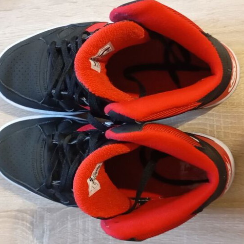 Nike Son Of Force sneakers σαν καινούργια, μέγεθος 44, μαύρο και κόκκινο