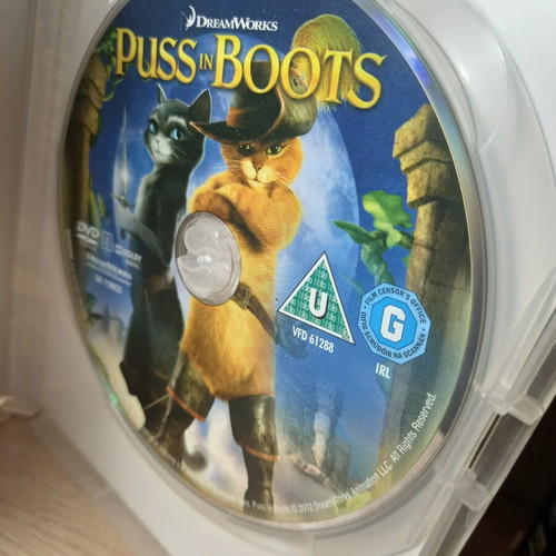Puss in Boots DVD with English subtitles