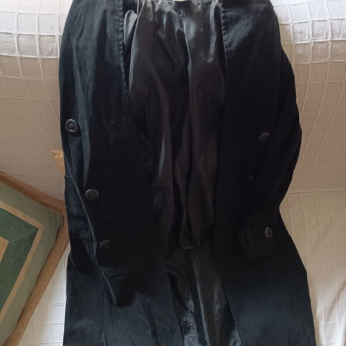 Authentic women's black trench coat like new
