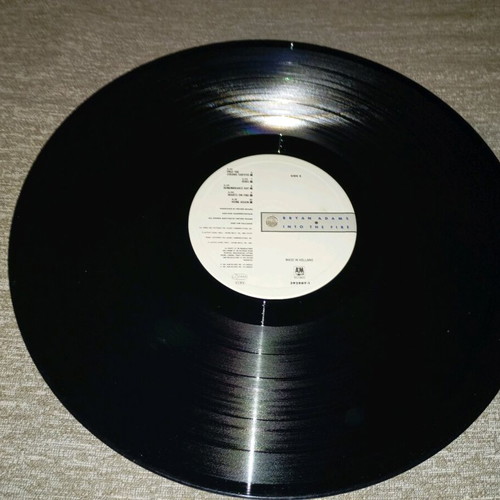 Bryan Adams Into The Fire LP Album like new, rock