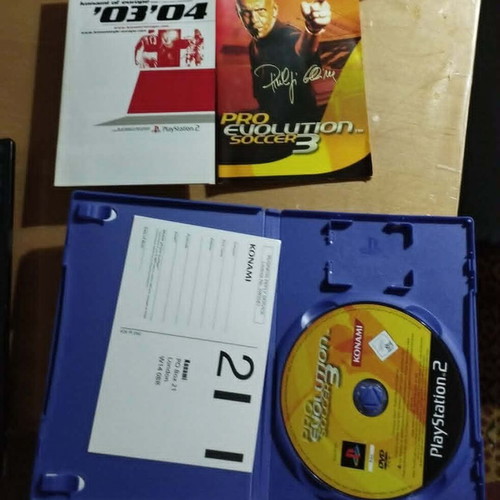 Pro Evolution Soccer 3 PS2 used, complete with manuals