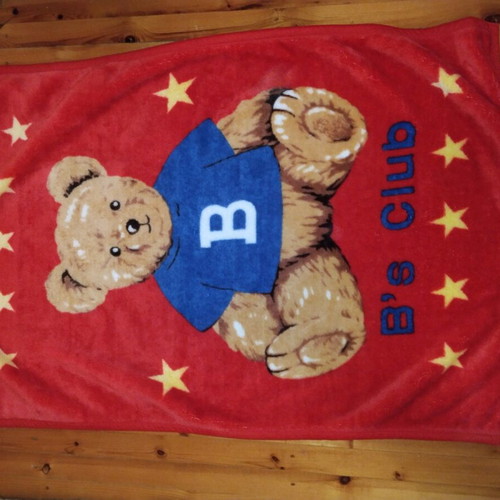 Children's blanket used 94 x 144 cm