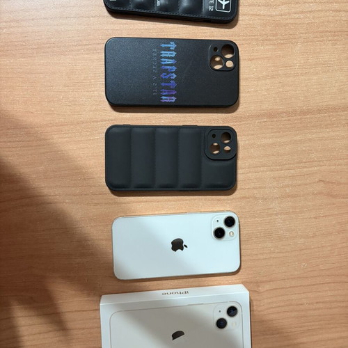 iPhone 13 used with 3 cases and original box