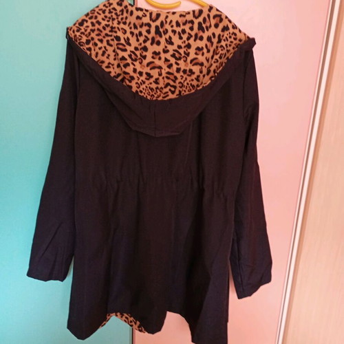 Jacket leopard and black spring new XL