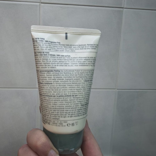 Clinique face scrub