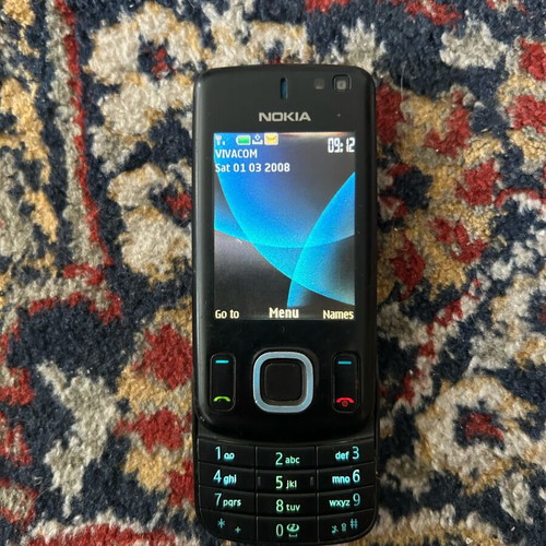 Nokia 6600s like new