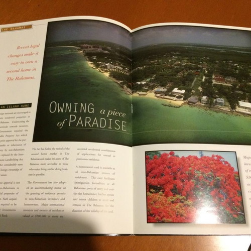 The Bahamas book like new, 28 pages