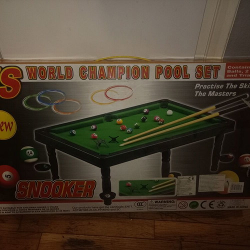 World Champion Pool Set board game like new
