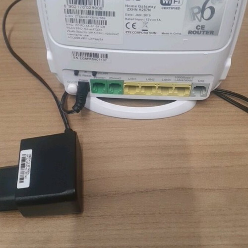 Nova Wi-Fi Router like new