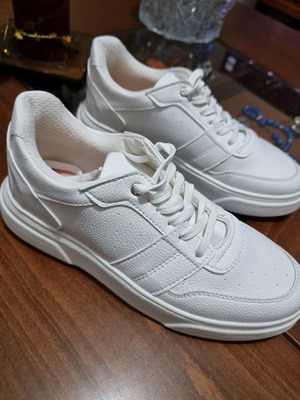 Παπούτσια λευκά νούμερο 40 καινούργια, sneakers