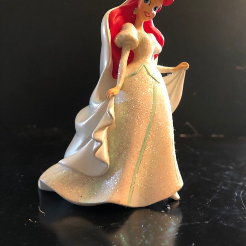 Ariel figure like new, wedding dress - 20,00 - Vendora.cy Ariel figure like new, wedding dress - 20,00 - Vendora.cy