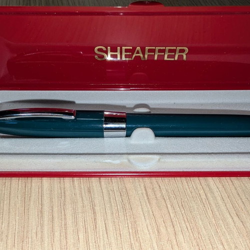 Fountain pen Sheaffer Triumph Imperial 1994 green like new