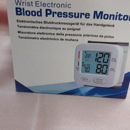 Alphamed wrist electronic blood pressure monitor new